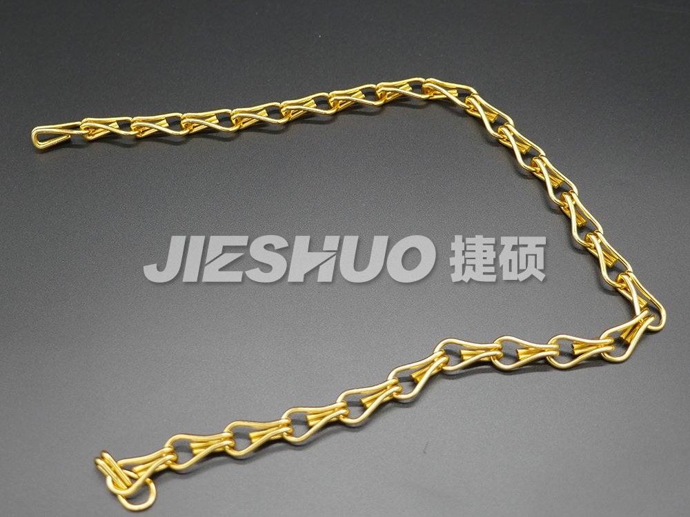 金屬鉤裝飾簾