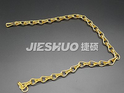 金屬鉤裝飾簾